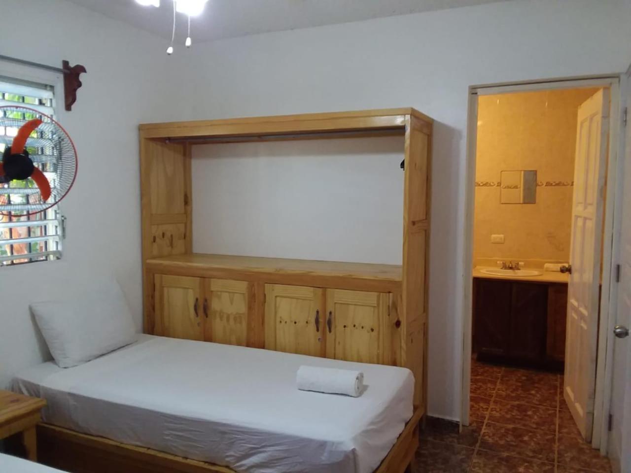Las Galeras Island Hostel 외부 사진