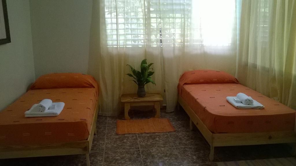 Las Galeras Island Hostel 외부 사진